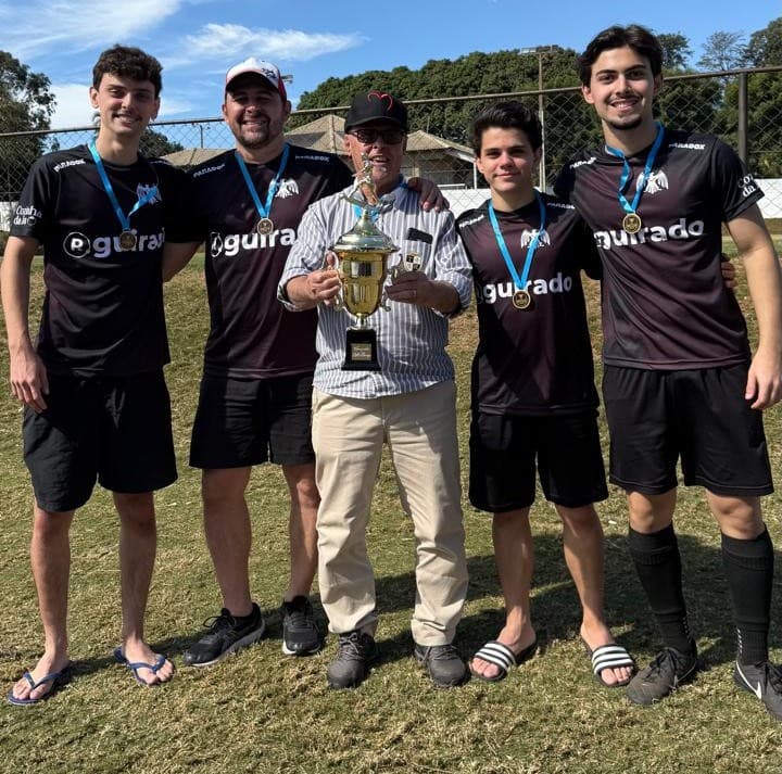 Após a 1º Meller Cup, Euclides, aos seus 77 anos de idade, pendurou as chuteiras. Ao fim da 2ª Meller Cup, ele teve o privilégio de erguer a taça juntamente a Douglas, Guiradinho, Lucas Guirado e Doug. Seus netos, e seu filho.